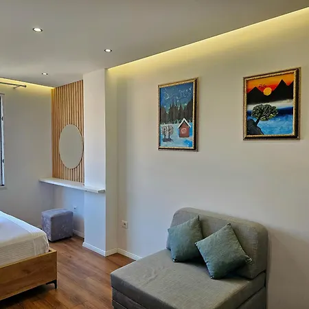 Blue Studio, Modern & Beachfront - By Beta Premium شقة *